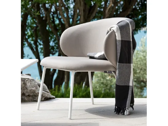 Poltroncina Lounge Tuka di Connubia Outdoor